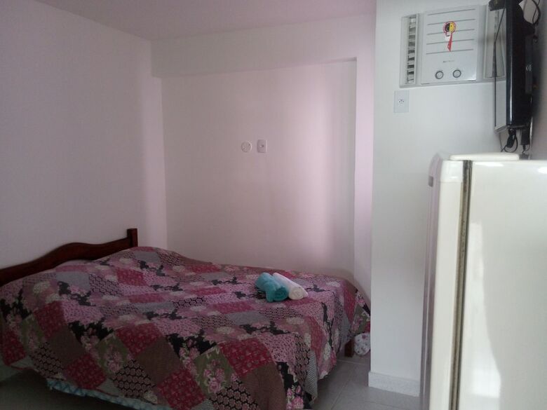 Apartamentos Linhares Kitnets