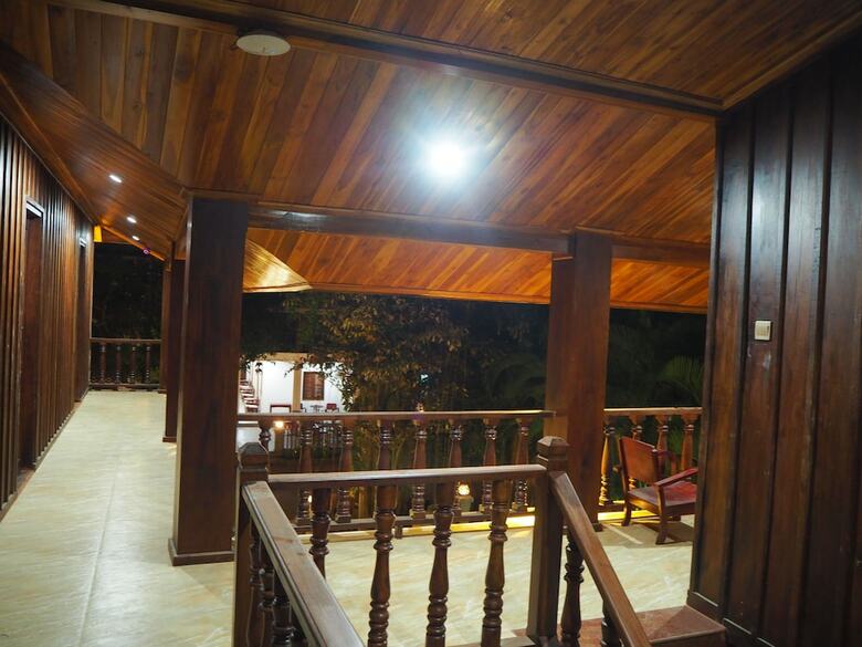 Wisdom Mystery Hotel