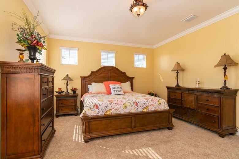 Sunrise Moorings Both - Five Bedroom Condo