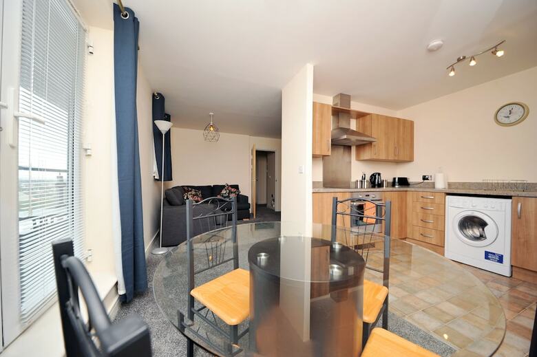 Apartamentos Overstone Court