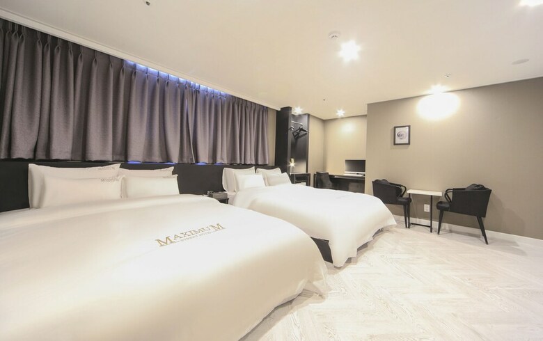 Busan Station Maximum Hotel
