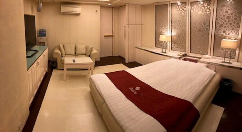 Hotel Fulula - Adults Only