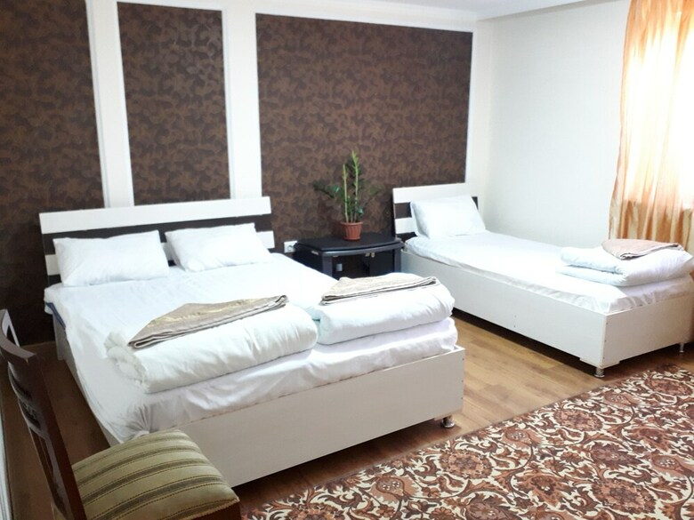 Hostal World Travelers Hostel