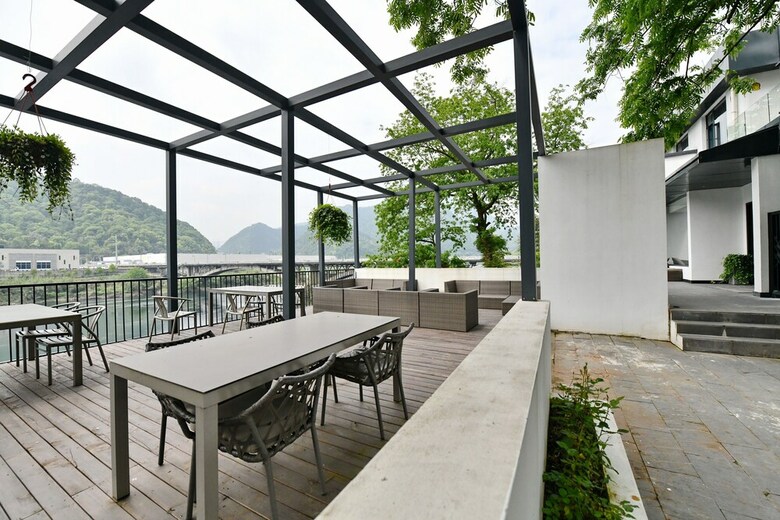 Hotel Dreamhouse