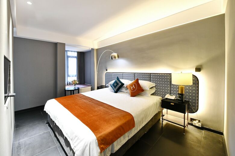 Hotel Dreamhouse