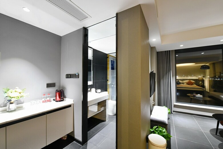 Hotel Dreamhouse
