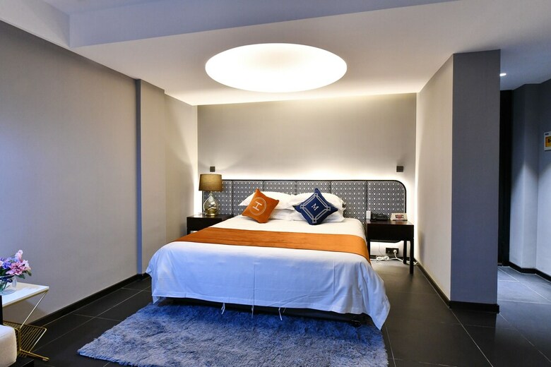 Hotel Dreamhouse
