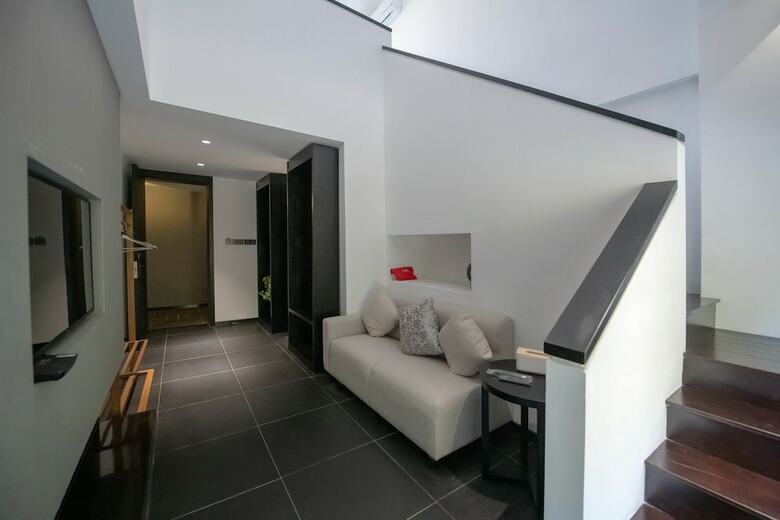 Hotel Dreamhouse