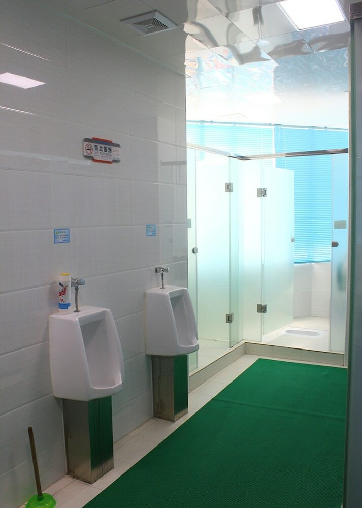 Shenzhen Xingyu Capsule Hotel