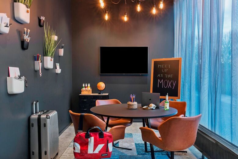 Hotel Moxy Copenhagen Sydhavnen