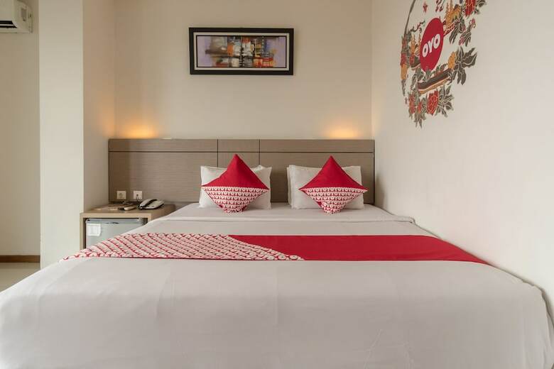 Putra Mulia Hotel