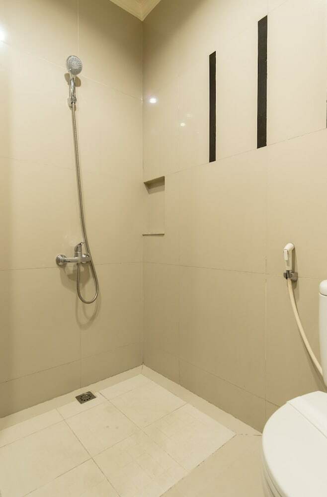 Putra Mulia Hotel