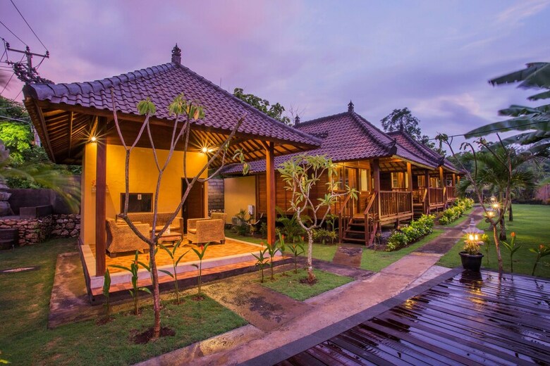 Hotel Samanta Huts Lembongan