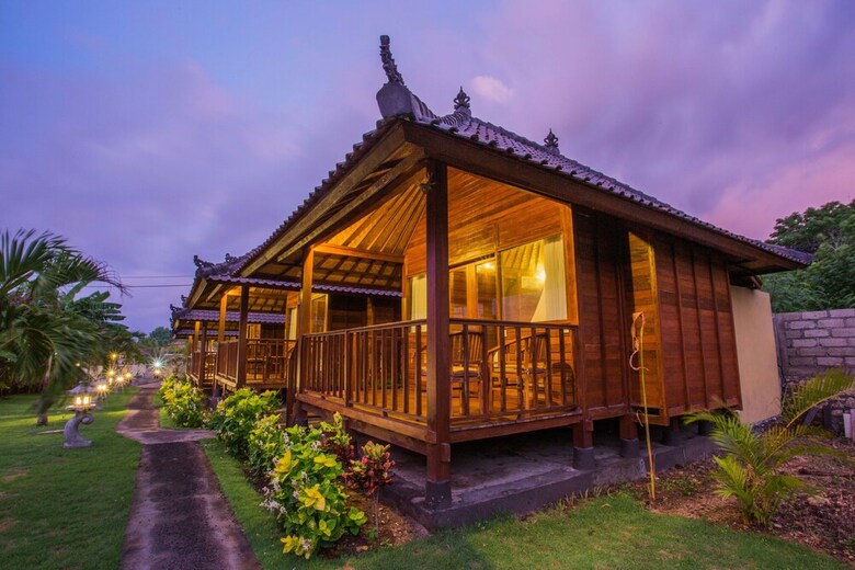 Hotel Samanta Huts Lembongan
