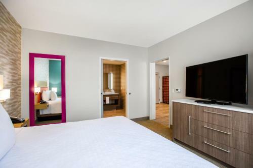 Hotel Home2 Suites By Hilton Carlsbad, Ca