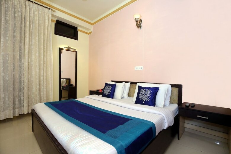 Hotel Oyo 139 Hanh Long