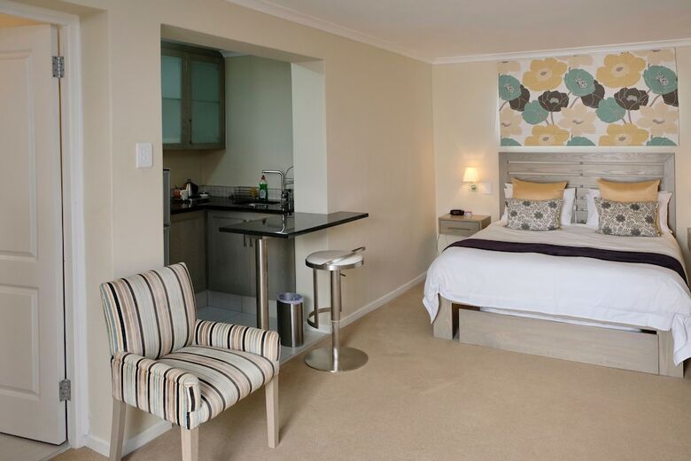 Hotel Gardenview Guest House