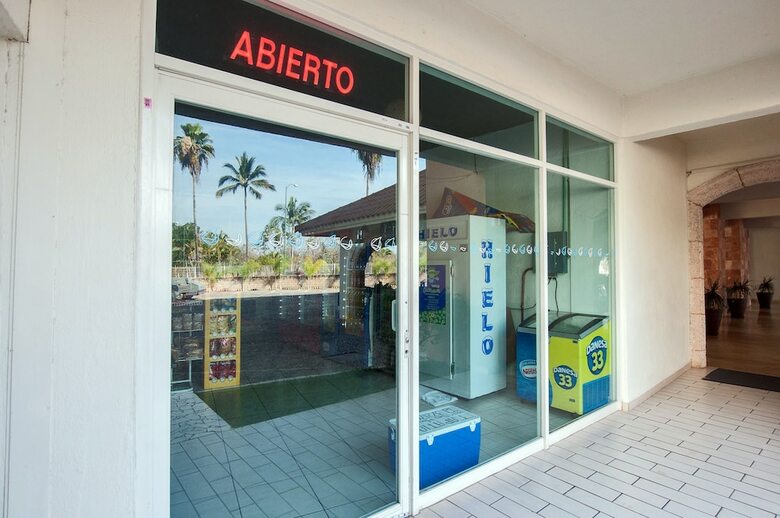 Apartamentos Costa Vallarta Condo