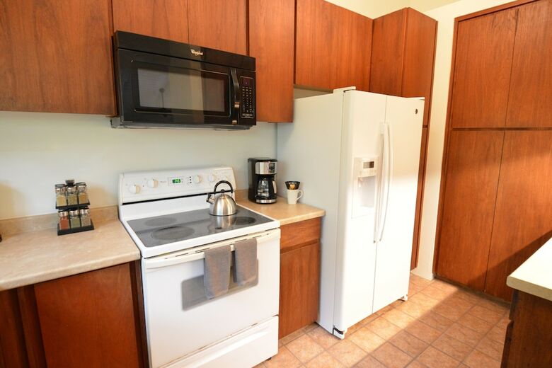 Wailea Ekolu 1602 - Two Bedroom Condo