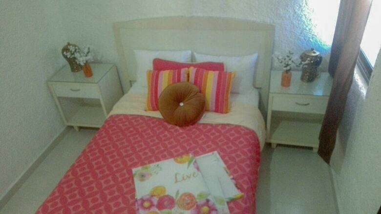 Pok-ta-pok Guest House