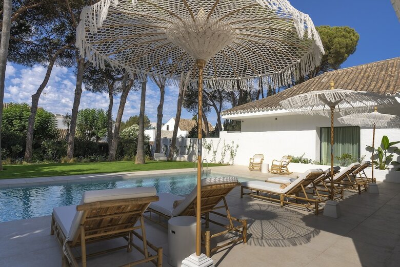 Anfitrion Villas & Suites