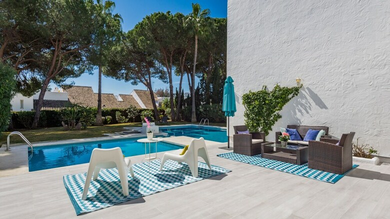 Anfitrion Villas & Suites