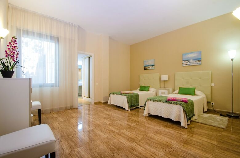 Anfitrion Villas & Suites