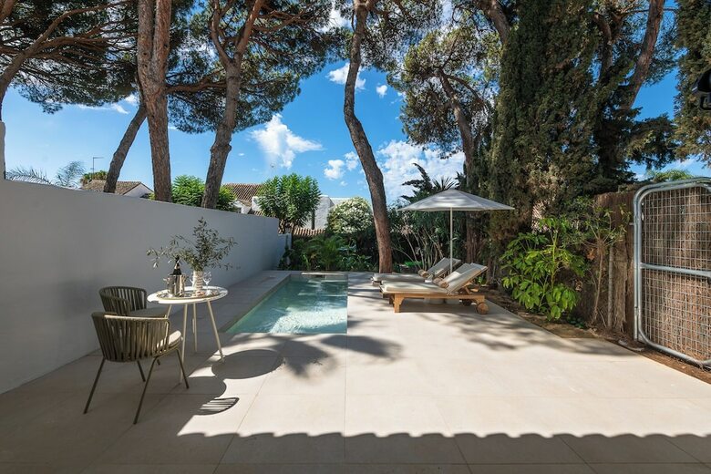 Anfitrion Villas & Suites