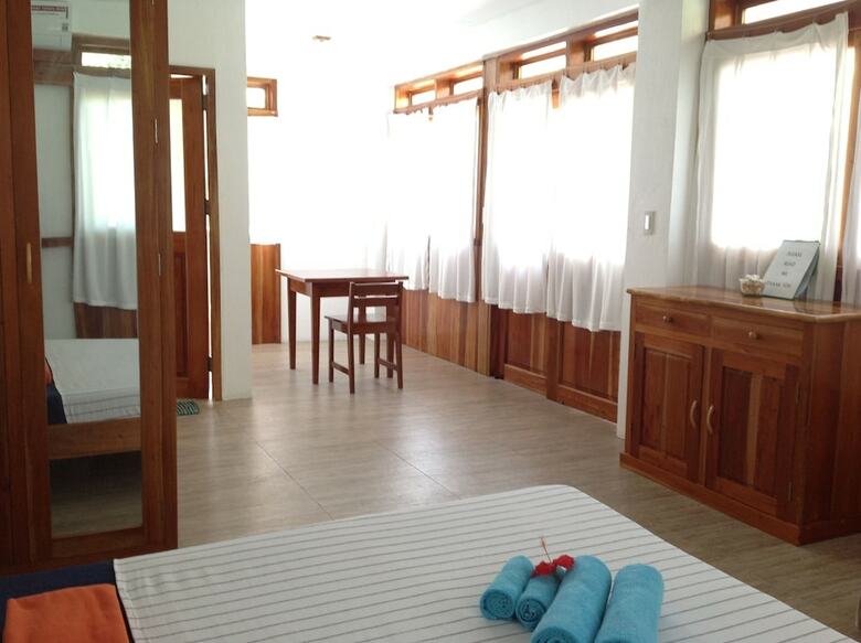 Hotel Pahiluna Guesthouse