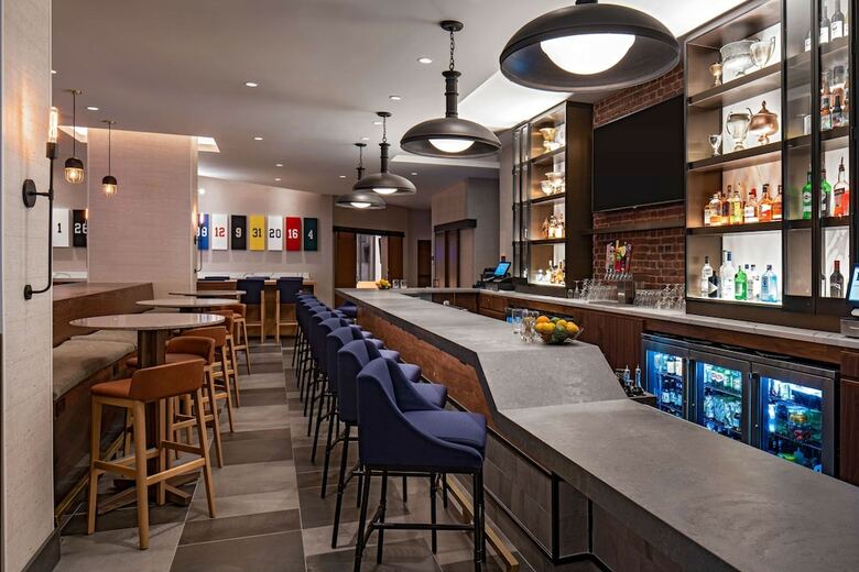 Hotel Hyatt Place Indianapolis Downtown