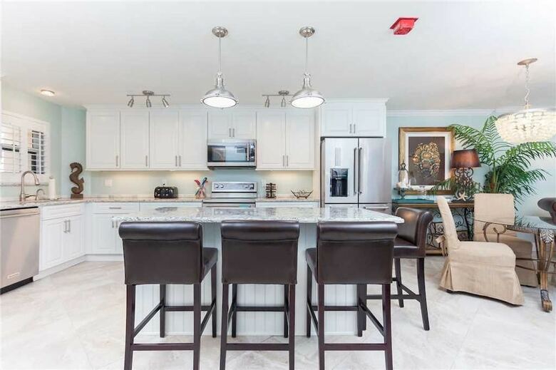 Shores Club 1104 - Two Bedroom Condo