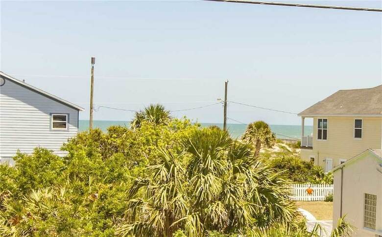 Averys Ocean Breeze - Six Bedroom Home