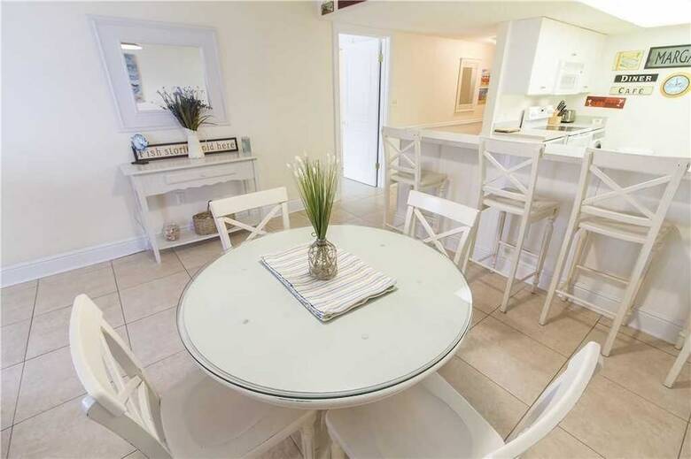 Captains Quarters 218 - Two Bedroom Condo