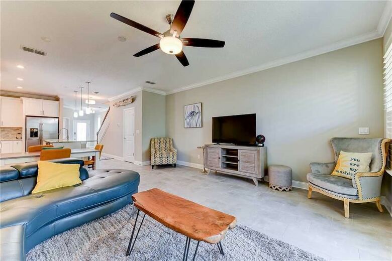 Beachykeen - Four Bedroom Home