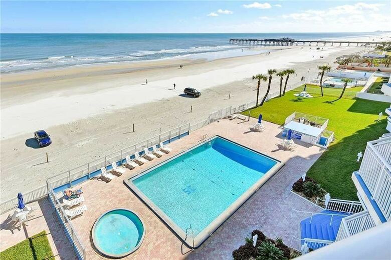 Surfside Condo 503 - Two Bedroom Condo