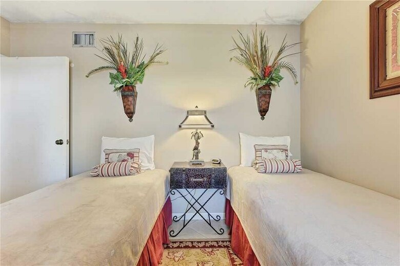 Surfside Condo 503 - Two Bedroom Condo