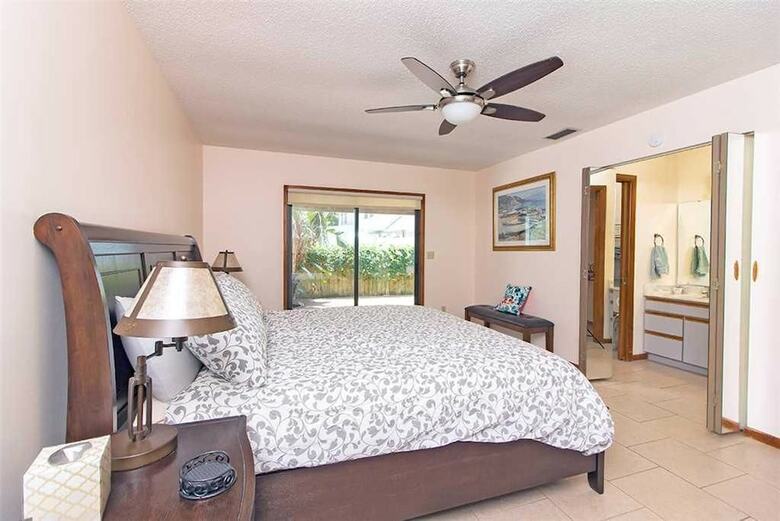 Blue Oasis - Three Bedroom Home