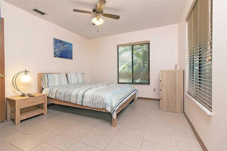 Blue Oasis - Three Bedroom Home