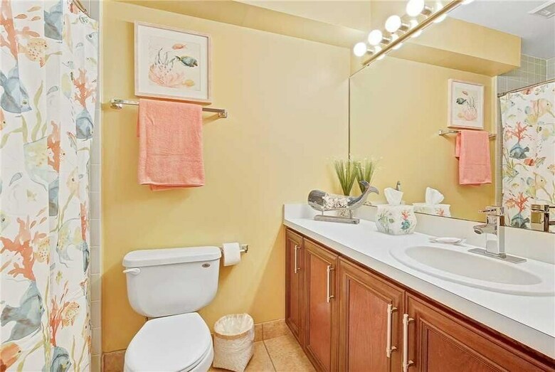 Hibiscus 303d - Two Bedroom Condo