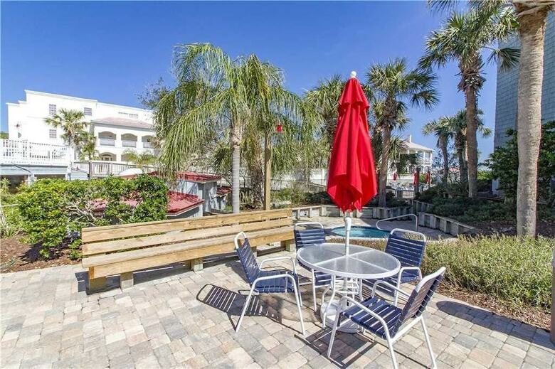 Hibiscus 303d - Two Bedroom Condo