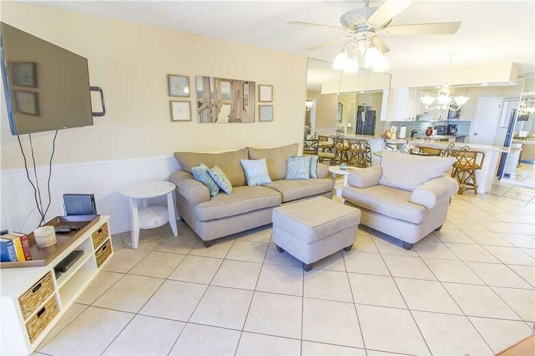 Hibiscus 303b - Two Bedroom Condo