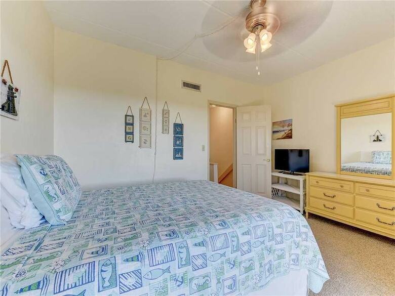 Island House E 225 - Two Bedroom Condo