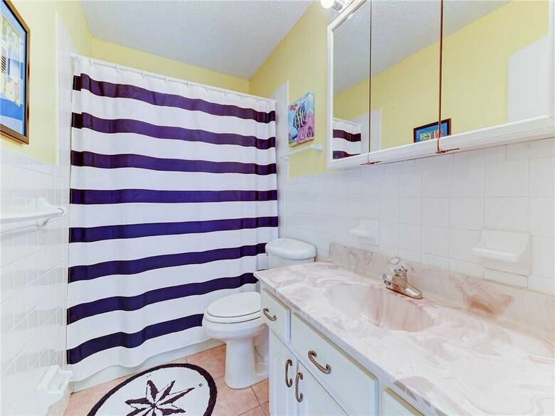 Barefoot Beach House - Four Bedroom Home