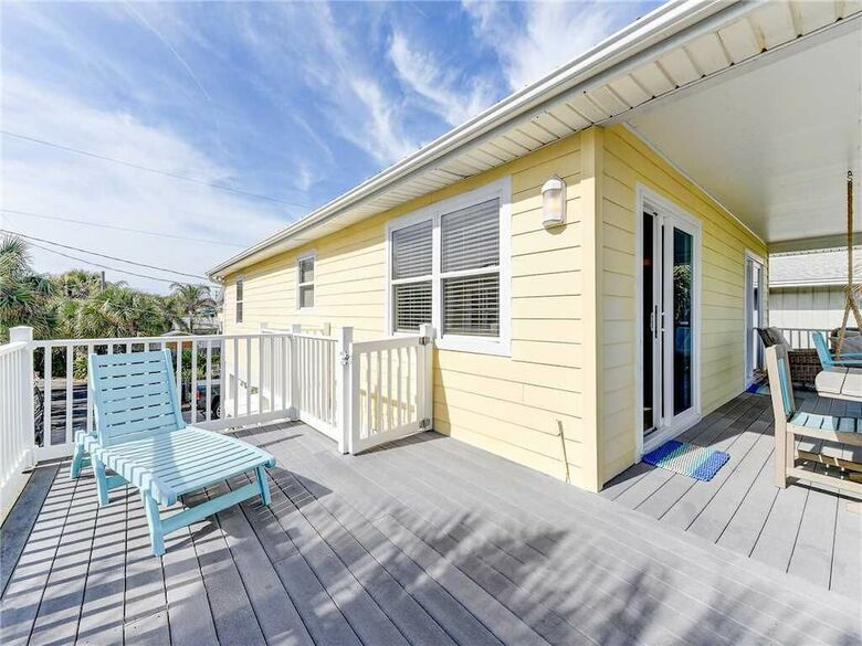 Barefoot Beach House - Four Bedroom Home