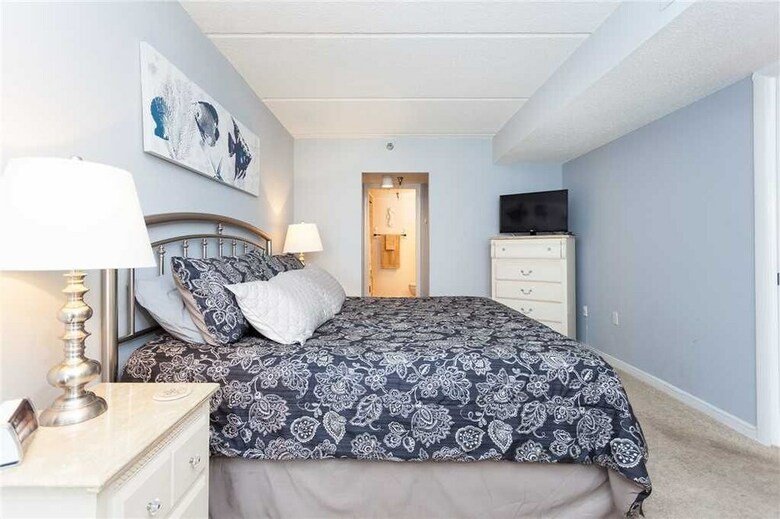 Jacksonville Beachdrifter 406 - Two Bedroom Condo