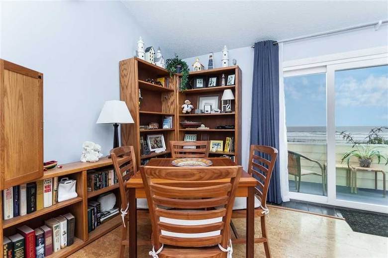 Quail Hollow B21u - One Bedroom Condo