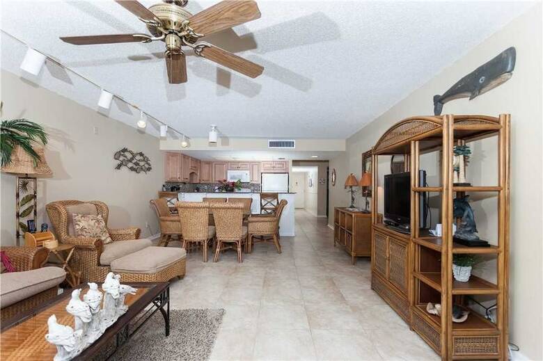 Sand Dollar II 207 - Three Bedroom Condo