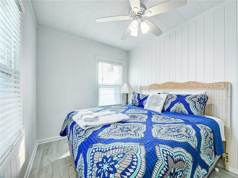 The Cali House - Four Bedroom Home