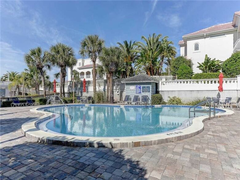 Hibiscus 302d - Three Bedroom Condo