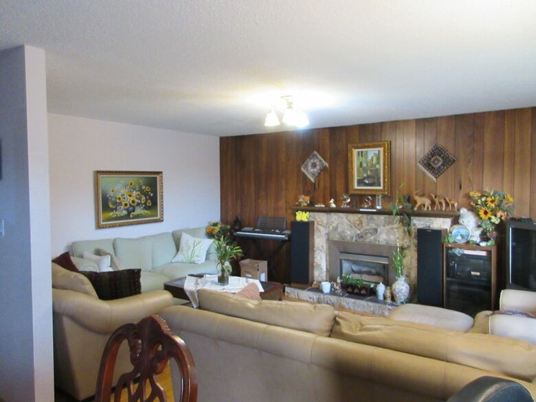 Quite House Near Vancouver Airport